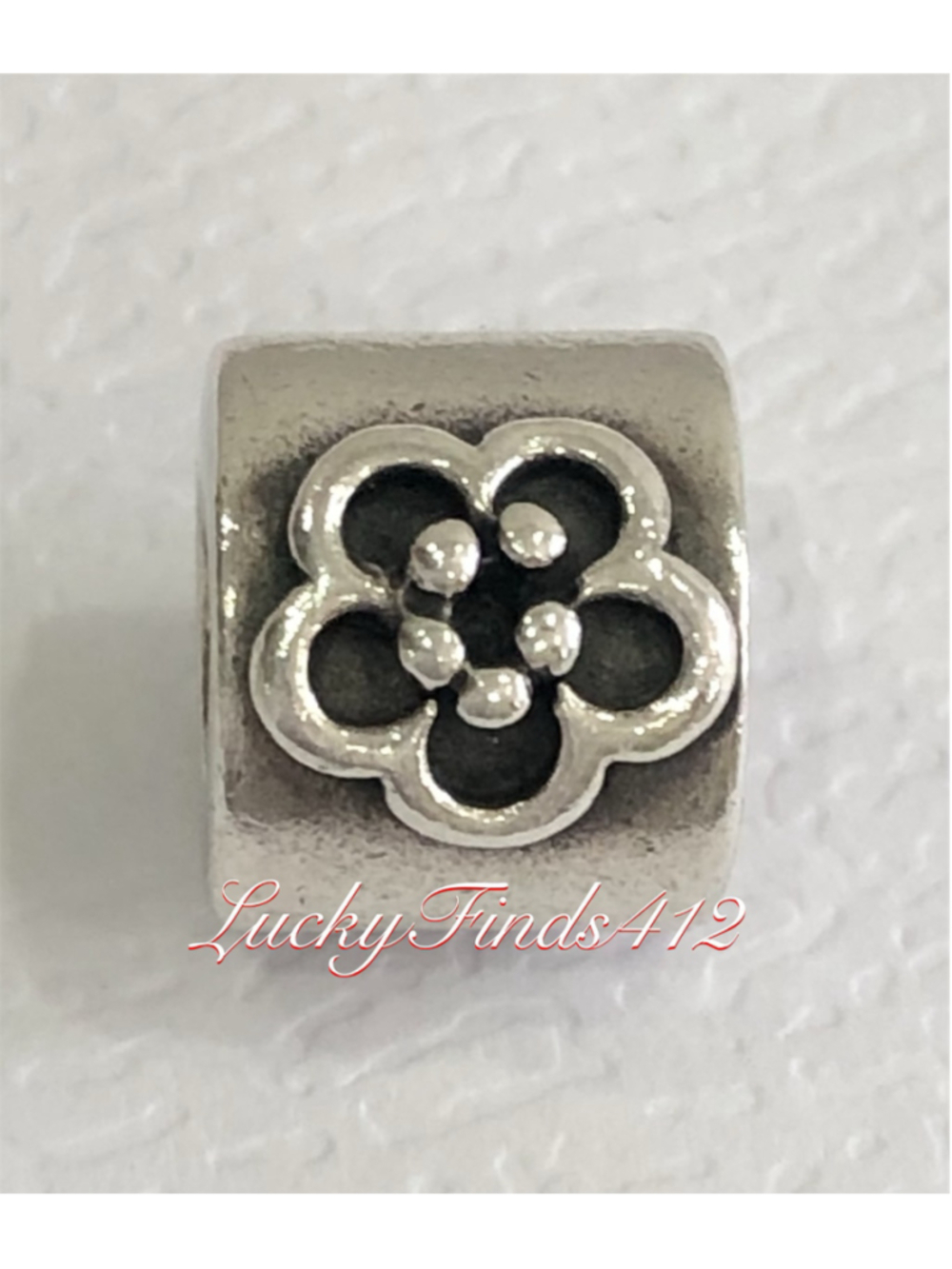 Authentic Pandora Daisy Flower Charm Retired